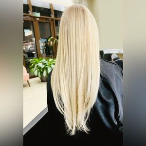 24” straight hand tied light blond extensions